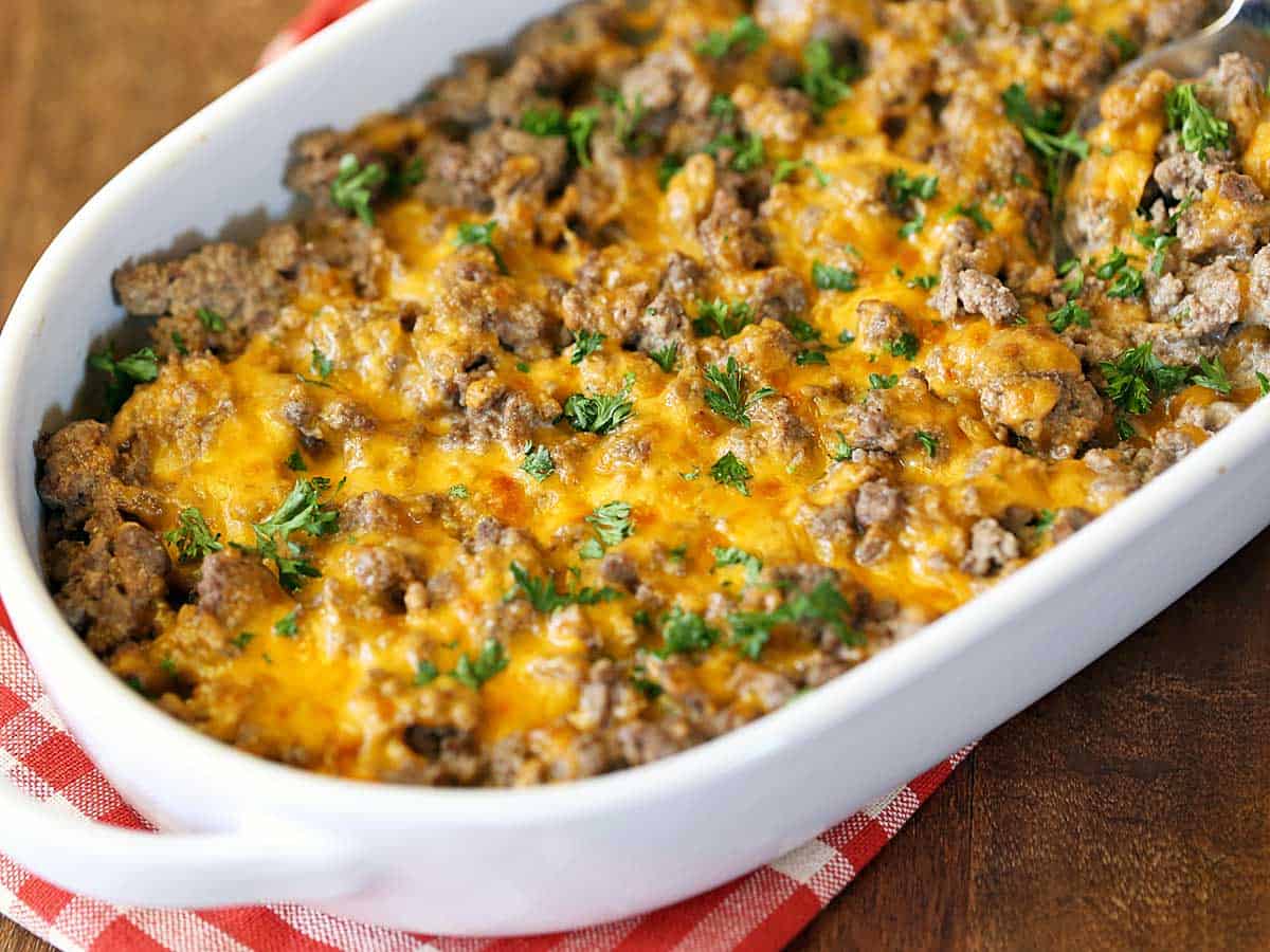 Easy Healthy Hamburger Casserole: Your Weeknight Family Favorite